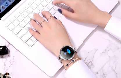 Elegance Fit Smartwatch – Women’s Edition